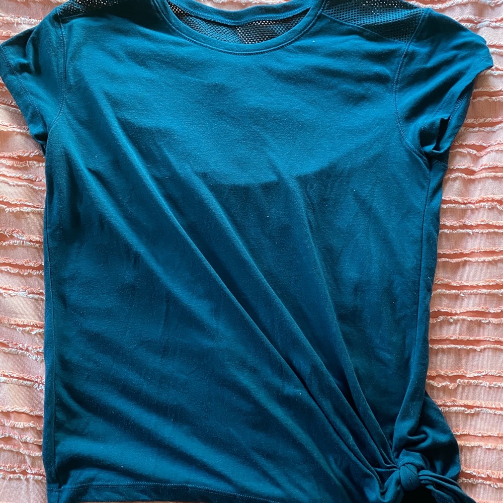 teal mesh back tie front active t-shirt